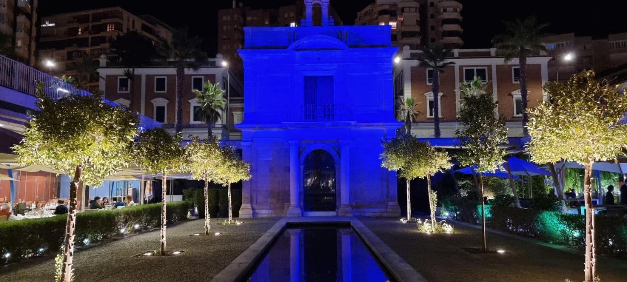 Gleaming & Well Located Apartment In Malaga Center Экстерьер фото